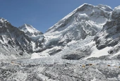 Himalayan snow at 23-year low, threatening 2 billion people: report