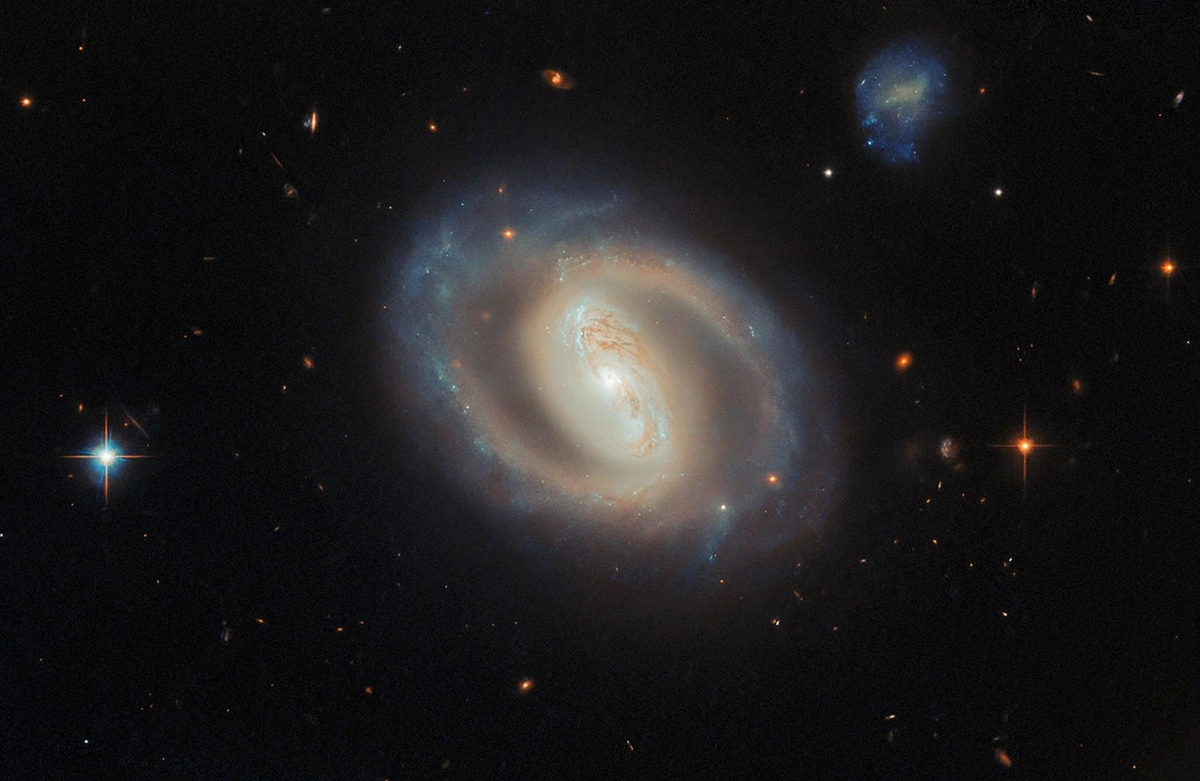 A Gently Glowing Galaxy
